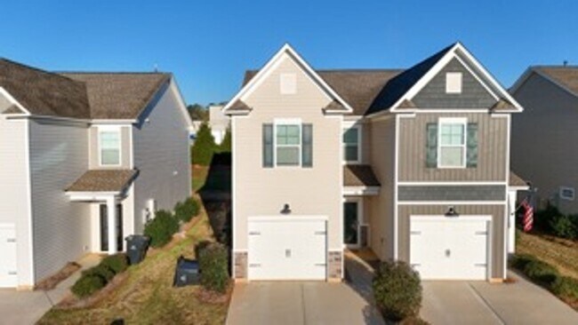 Foto del edificio - 3 Bedroom Home in Pendleton, SC