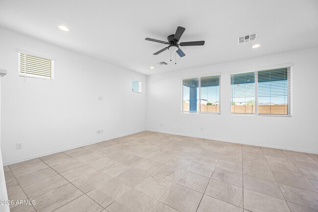 Foto del edificio - 8926 W Oregon Ave