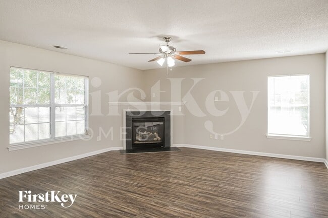 Foto del edificio - 1000 Golden Aspen Dr