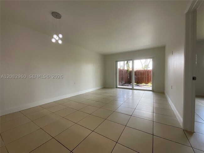 Building Photo - 11235 SW 88th St
