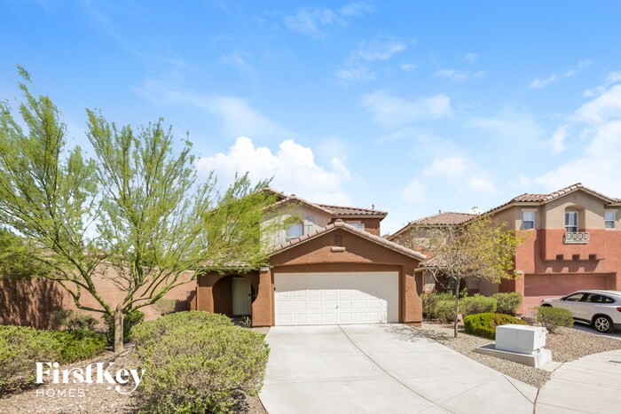 Foto principal - 11752 Grotta Azzurra Ave