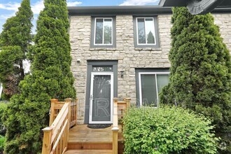 Building Photo - 7085 Muirfield Dr