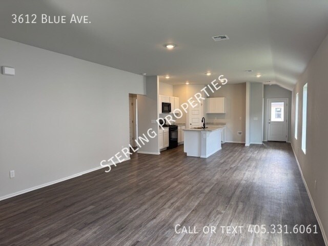Foto del edificio - 3612 Blue Ave
