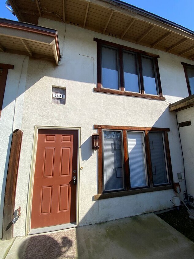 Primary Photo - Cozy Condo Available Now!