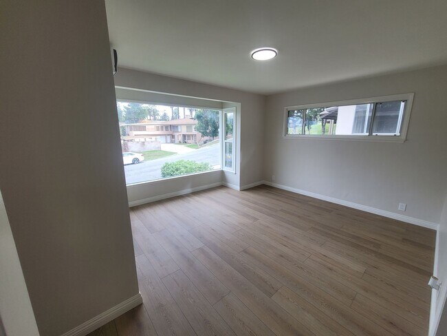 Building Photo - Richmont Rd - 11170-11174