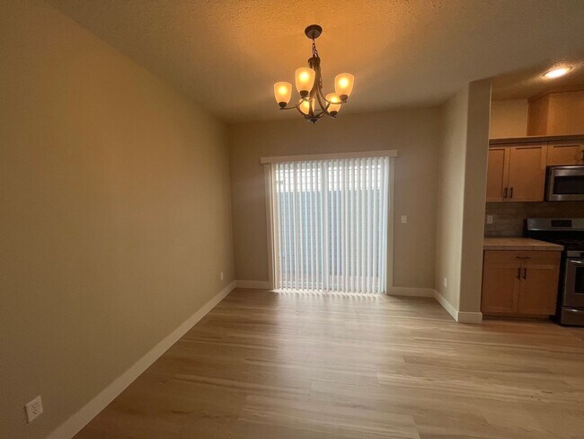 Foto del edificio - Spacious & Stylish Home in Desirable Betha...