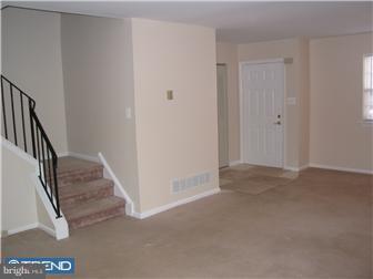 Building Photo - 2511 Fieldcrest Ave