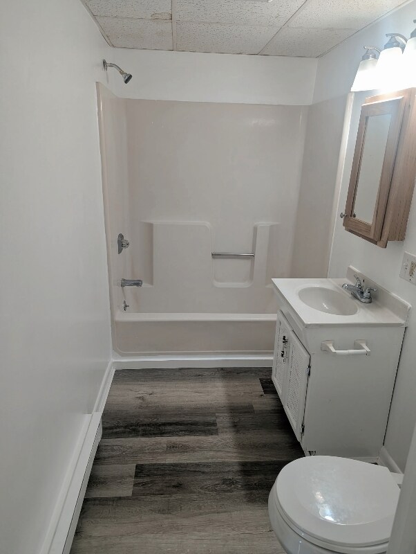 Foto del edificio - 1064-1068 Main St