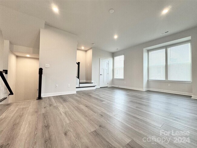 Foto del edificio - 1423 Newell Towns Ln