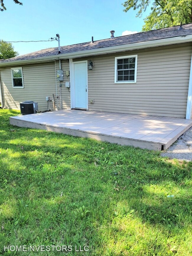 Building Photo - 3 br, 1 bath House - 26 Georgetown Dr