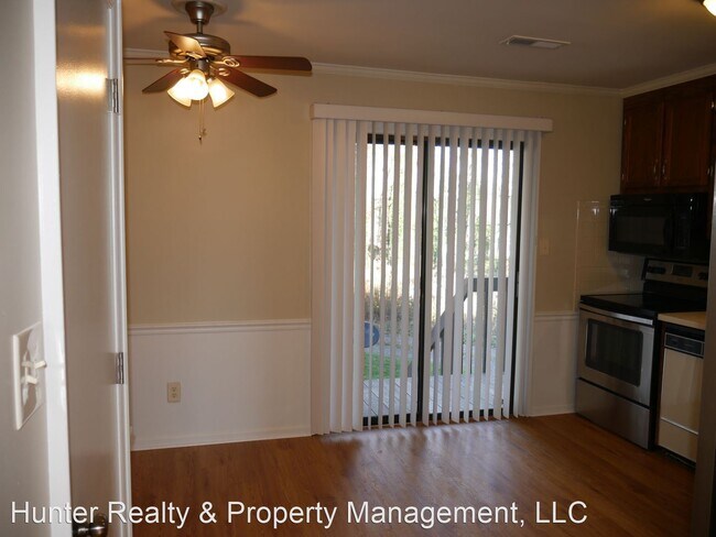 Building Photo - 5313 Summit Heights Dr
