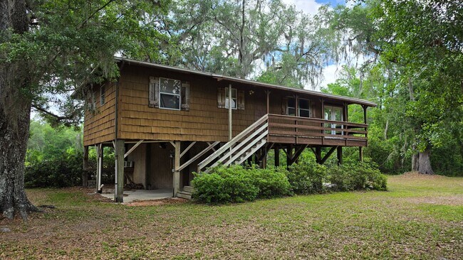 Building Photo - 3605 FL-50
