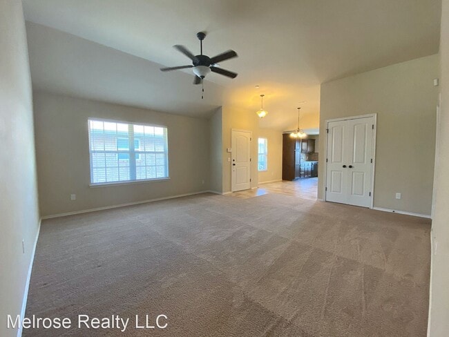 Building Photo - 3 br, 2 bath House - 19813 Serenade Way