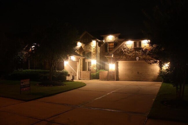 Building Photo - 28106 Yellow Cornerstone Dr