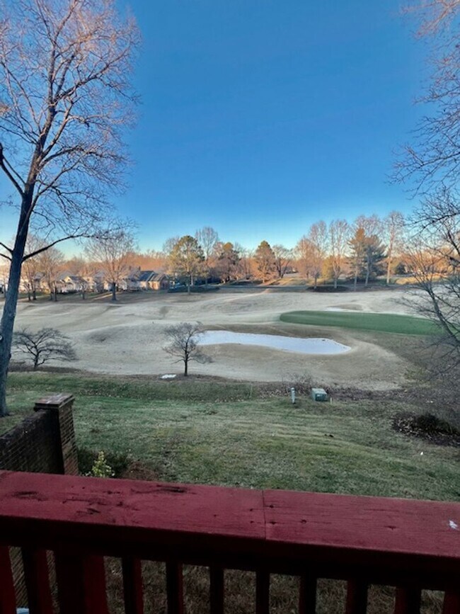 Building Photo - Cardinal townhouse on 18th hole