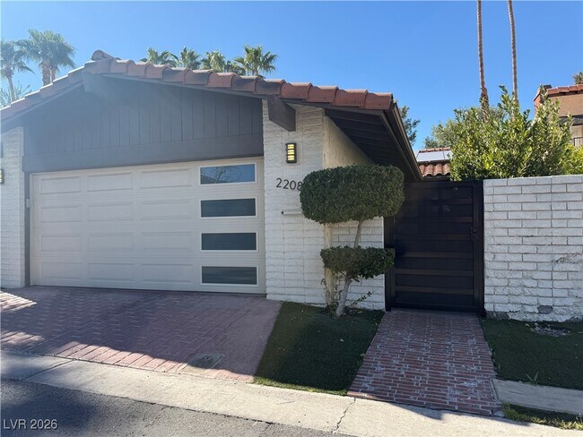 Foto del edificio - 2208 Plaza Del Puerto