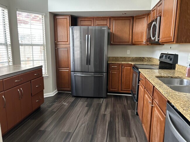 Foto del edificio - 404 Adam St NW