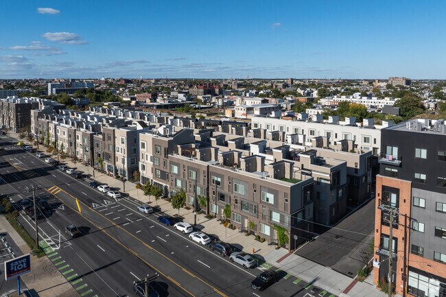 Foto aérea - Kensington Court Flats