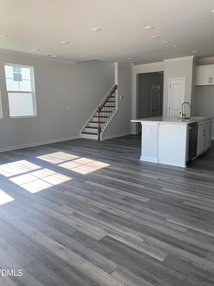 Foto del edificio - 6011 Grey Colt Wy