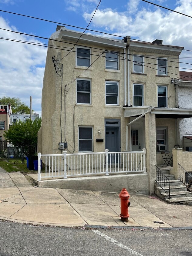 Primary Photo - 179 Cotton St