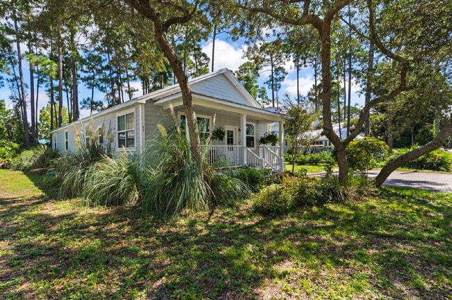 Building Photo - "Located on 30A - Charming 4 bedroom beach...
