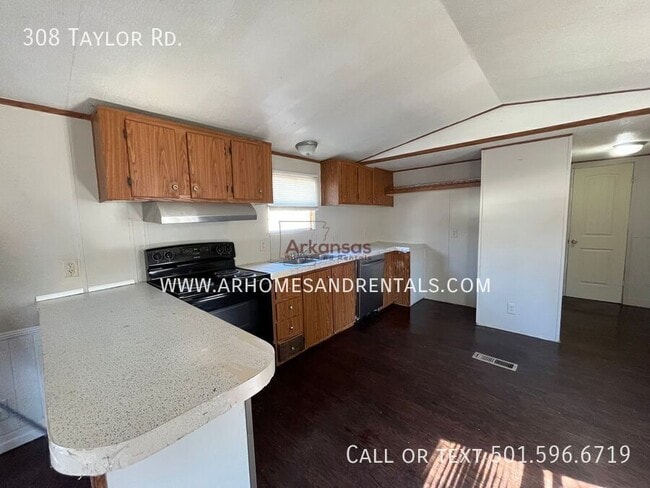 Foto del edificio - 308 Taylor Rd