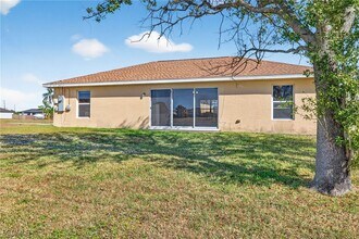 Building Photo - 1826 NE 18th Ave