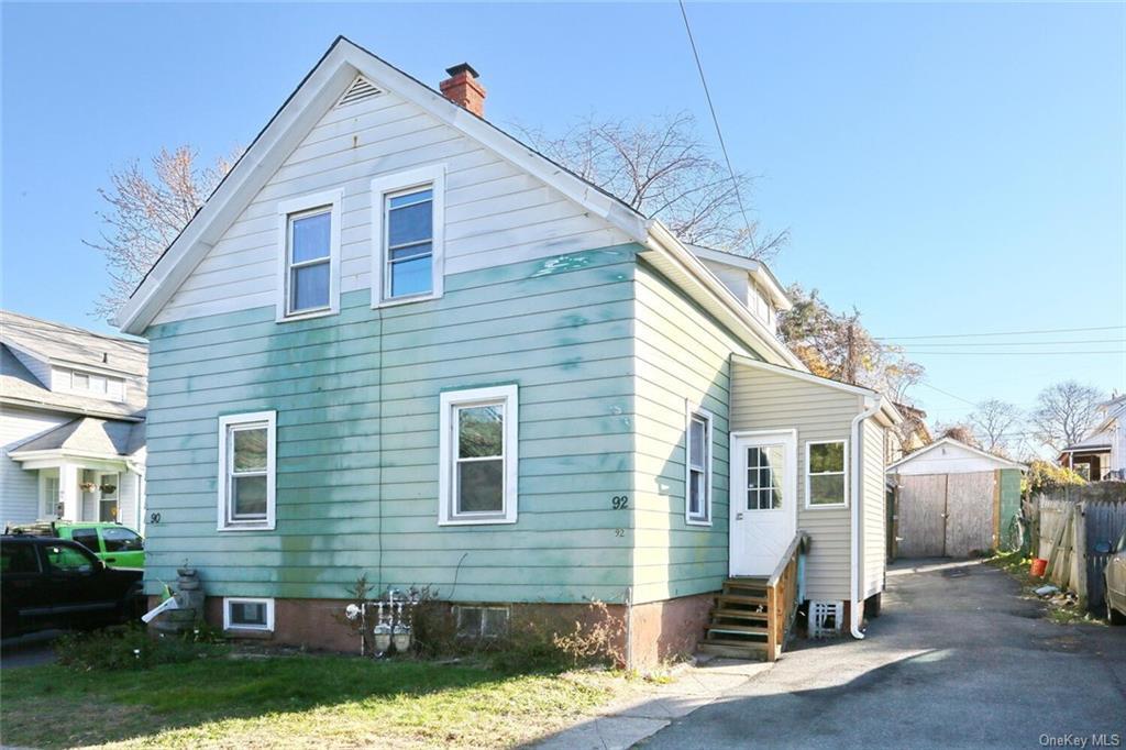 Primary Photo - 92 Bridge St