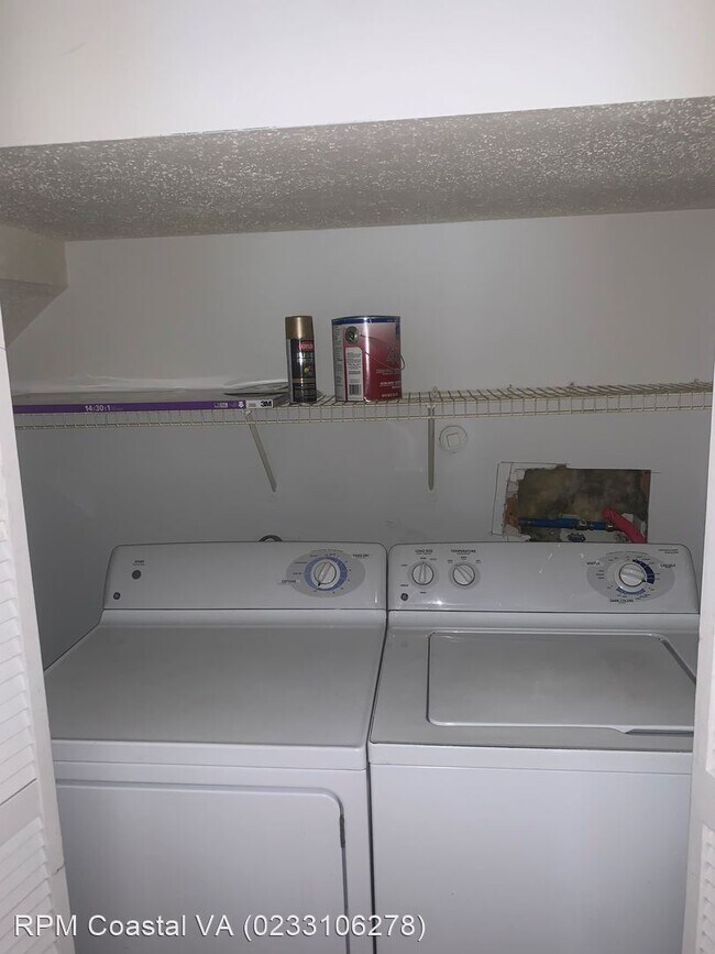 Foto del edificio - 2 br, 2.5 bath House - 12732 Daybreak Circle