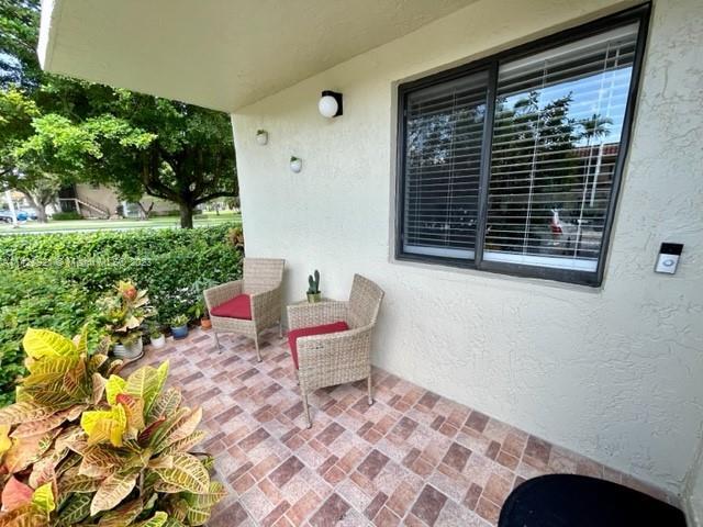 Foto del edificio - 434 Lakeview Dr