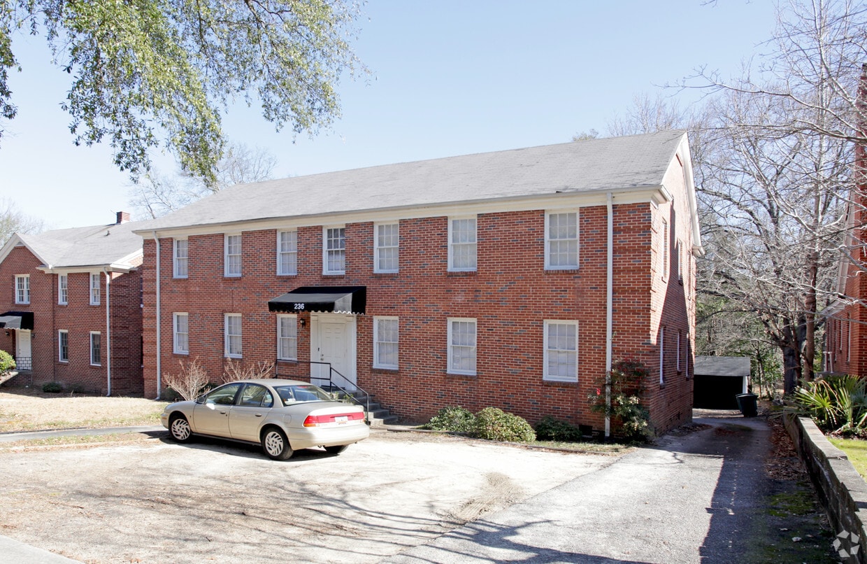 Primary Photo - 236 S Harden St