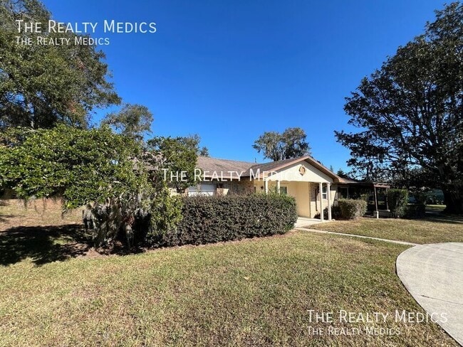 Building Photo - 218 Temple Cir