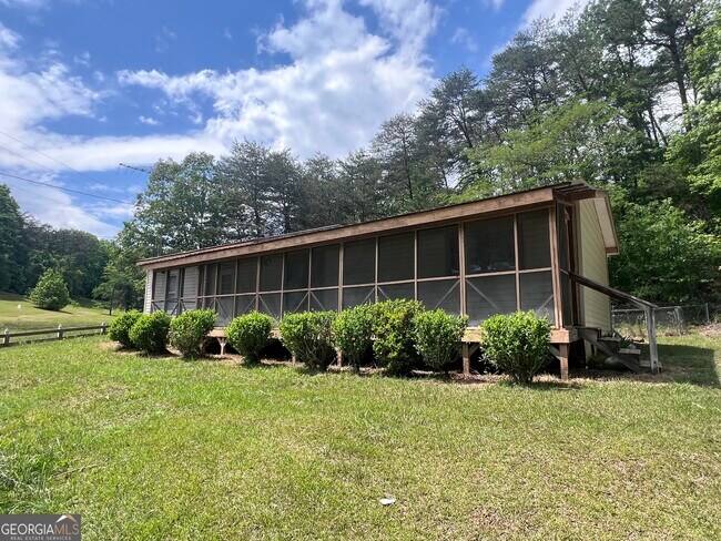 Foto del edificio - 844 Shorewood Cir