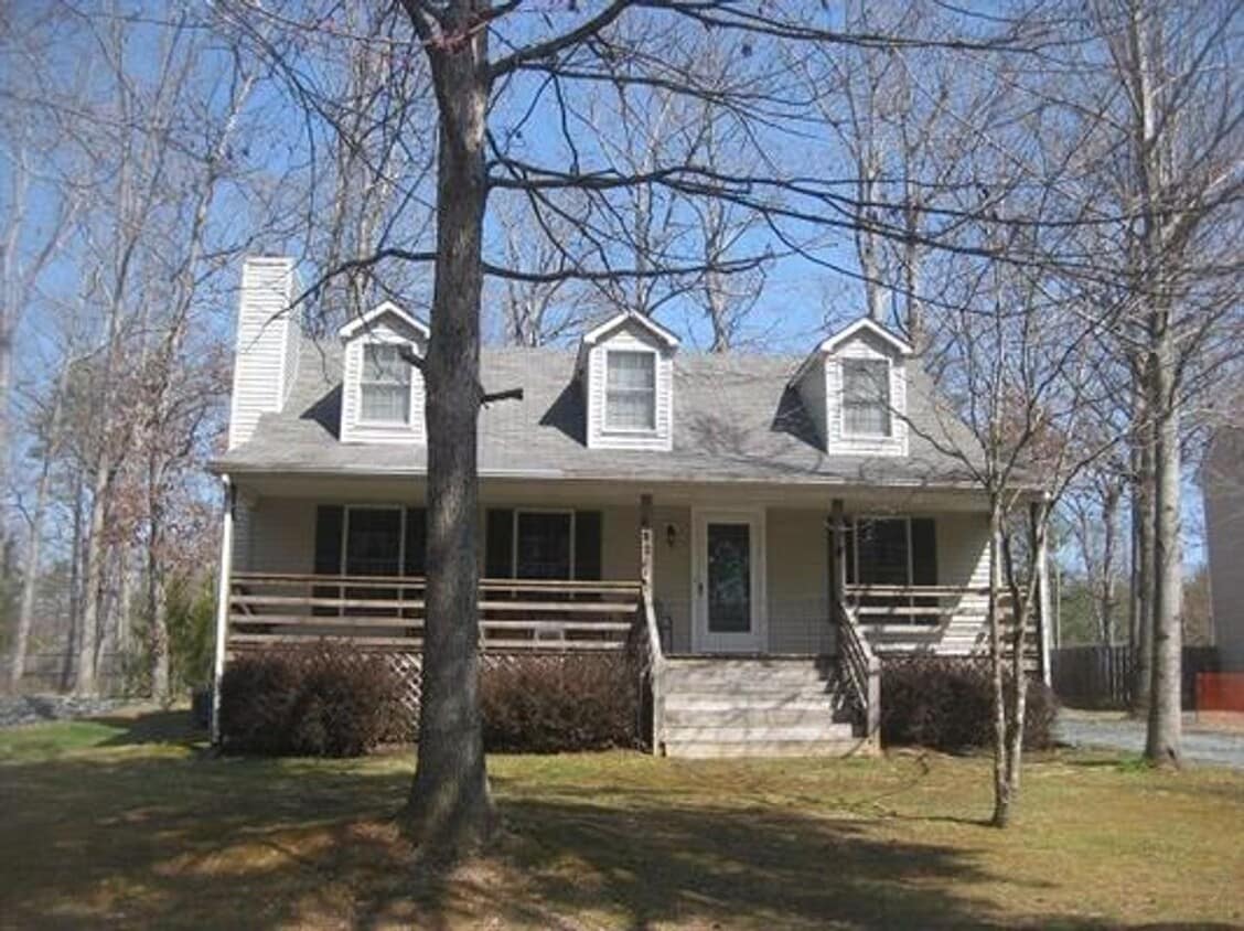 655 Jefferson Dr, Palmyra, VA 22963 House Rental in Palmyra, VA