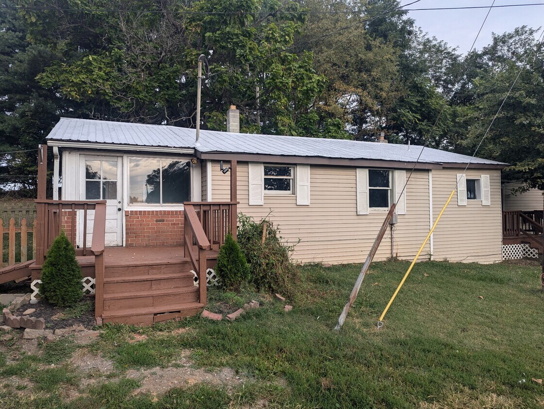 Foto principal - 2353 Little Georgetown Rd