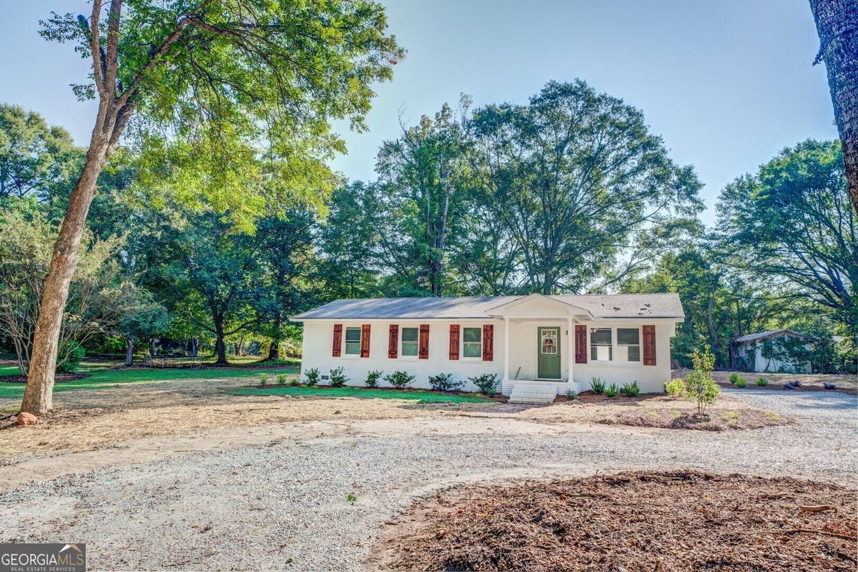 Primary Photo - 1161 Hanover Dr