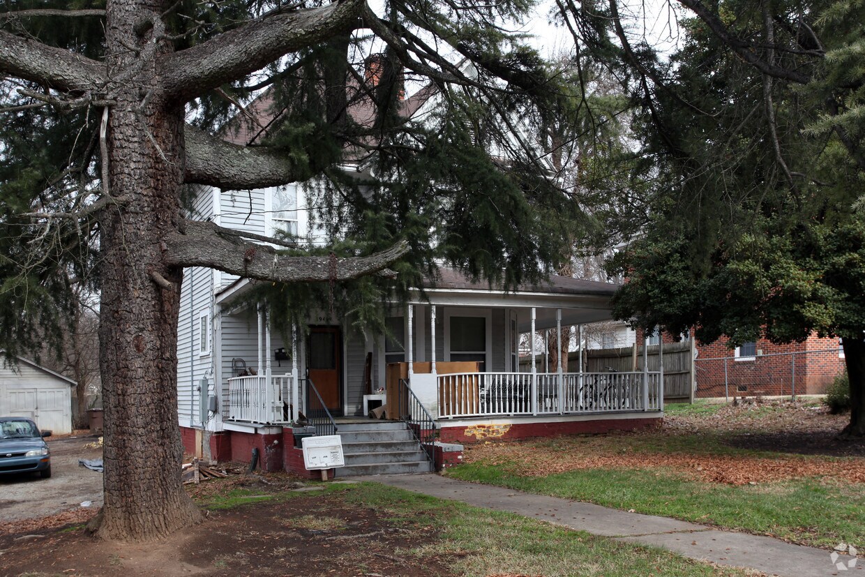 Foto del edificio - 1944 Spring Garden St