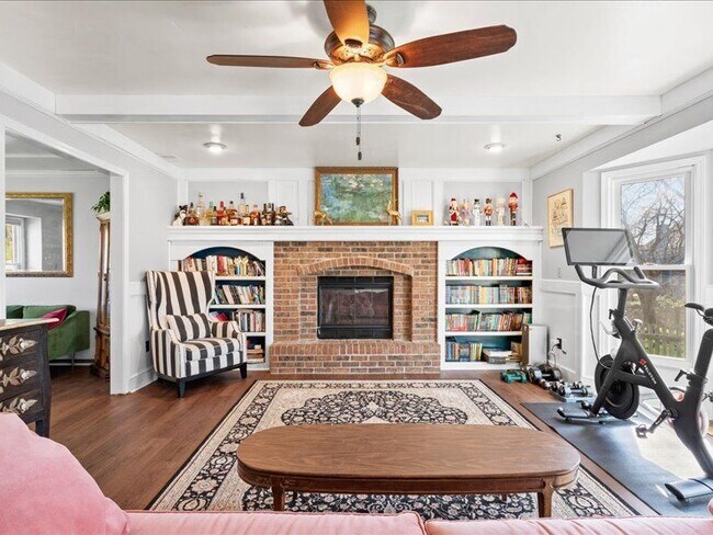 Foto del edificio - 11509 W 117th St