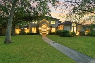 Building Photo - 14810 Tumbling Falls Ct