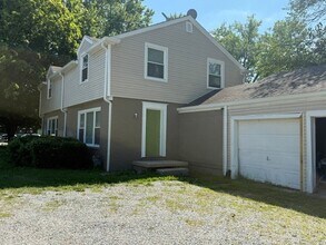 Building Photo - 5910 N Keystone Ave