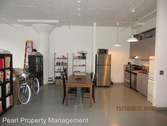 Foto del edificio - 1314 NW Irving St