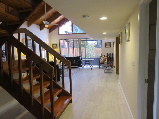 Foto del edificio - 5290 Stonybrook Ln