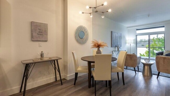 Foto del edificio - 3793 Klindt Dr. Townhome