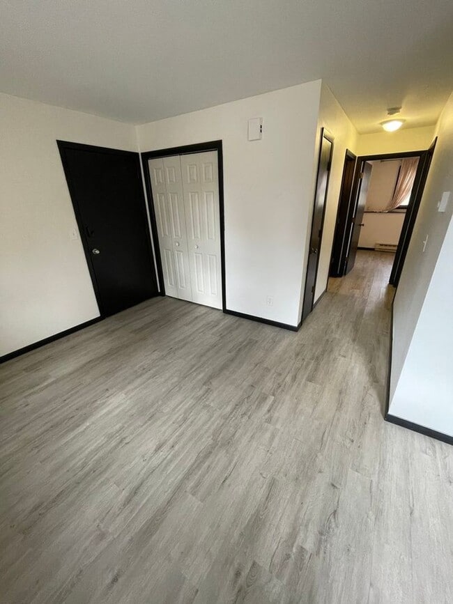 Building Photo - 20 Yawkey Ave