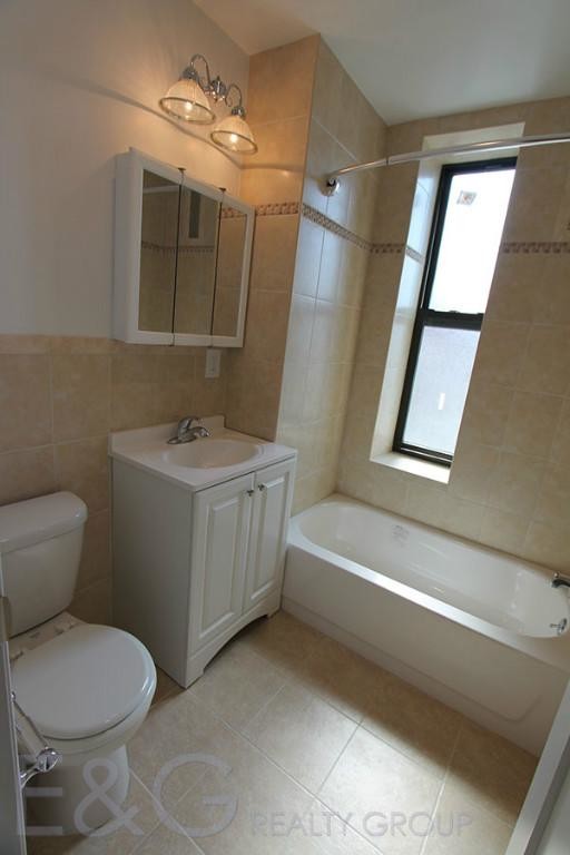 Foto del edificio - 1520 St Nicholas Ave