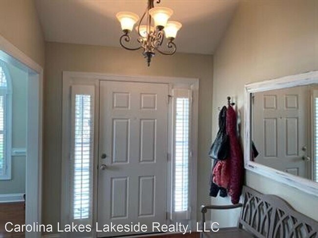 Building Photo - 3 br, 2.5 bath House - 24 Orchard Falls Drive