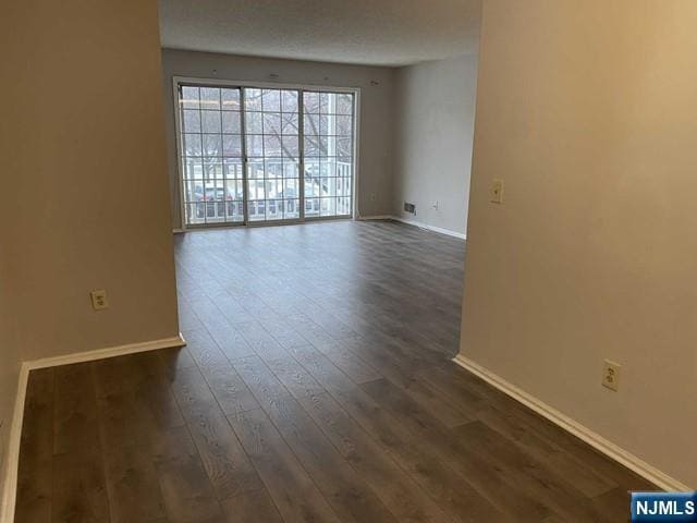 Foto del edificio - 126 Raintree Ln