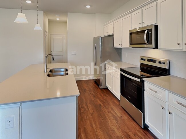 Building Photo - 2521 Sunrise Lndg Lp