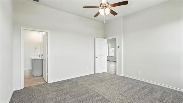 Foto del edificio - 2144 Mantua Farm Blvd