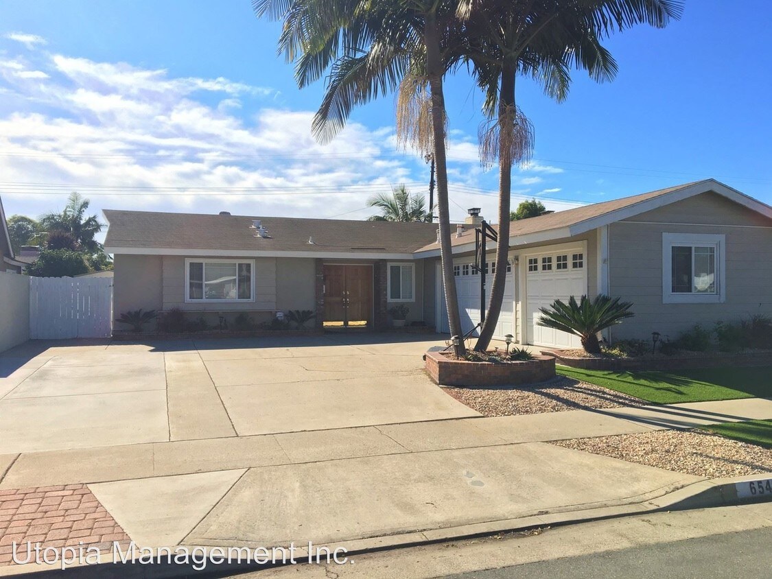 Foto principal - 6542 Bishop Dr